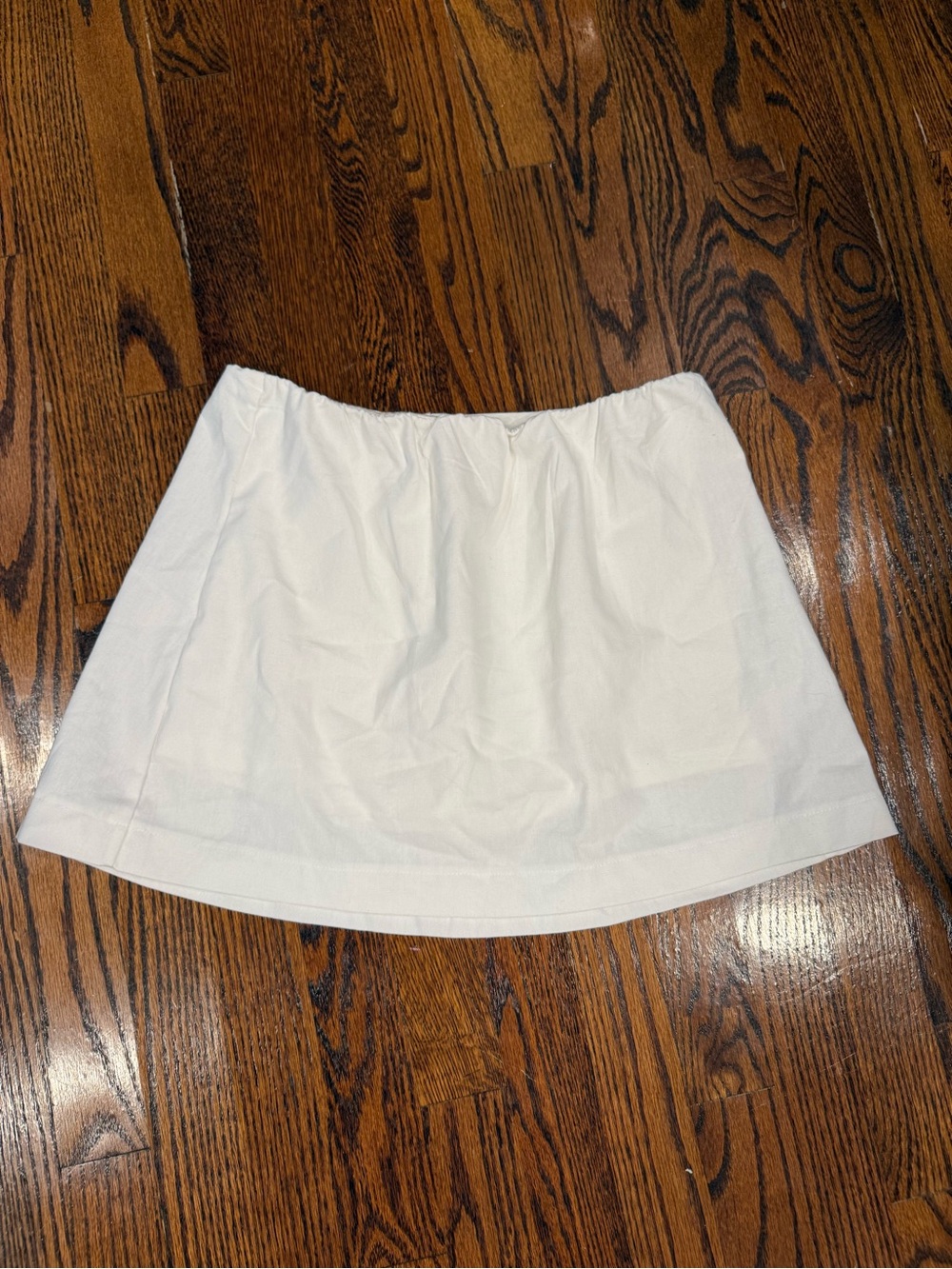 Classic White Mini Skirt